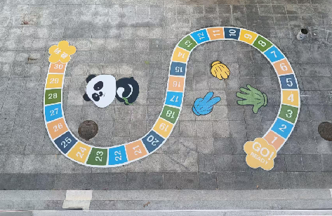 道孚地面游戏彩绘